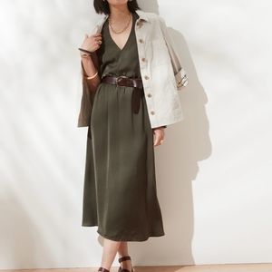 Banana Republic Halter Midi Tall Size